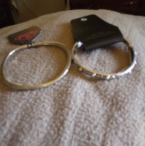 SOLD   2 bracelets paparazzi